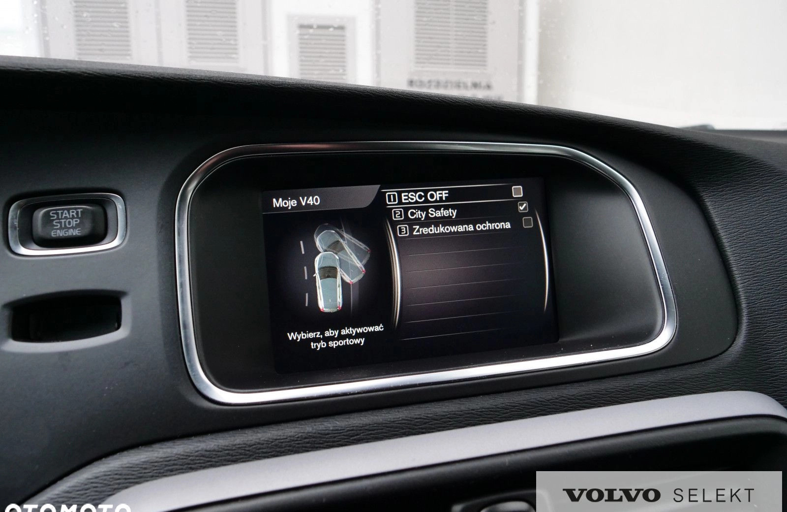 Volvo V40 cena 79900 przebieg: 63687, rok produkcji 2019 z Dukla małe 631